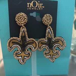 nOir Jewelry Gold and Black Beaded Earrings